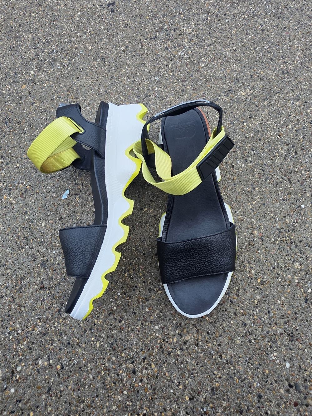 Sorel Kinectic Strap Sandals Women Size 9 - Picture 8 of 12